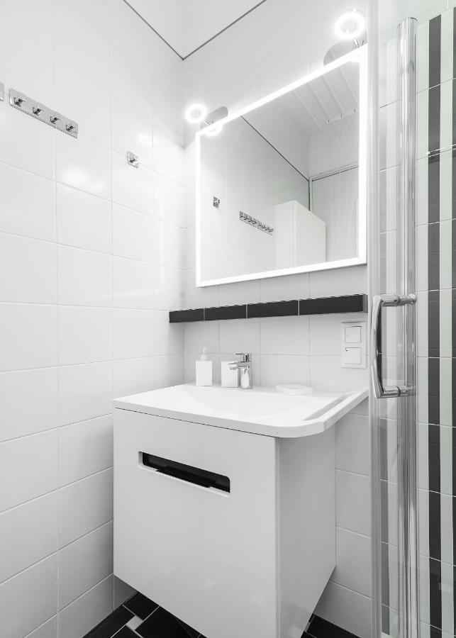 At The Fountain Apartment Warsaw Exterior photo